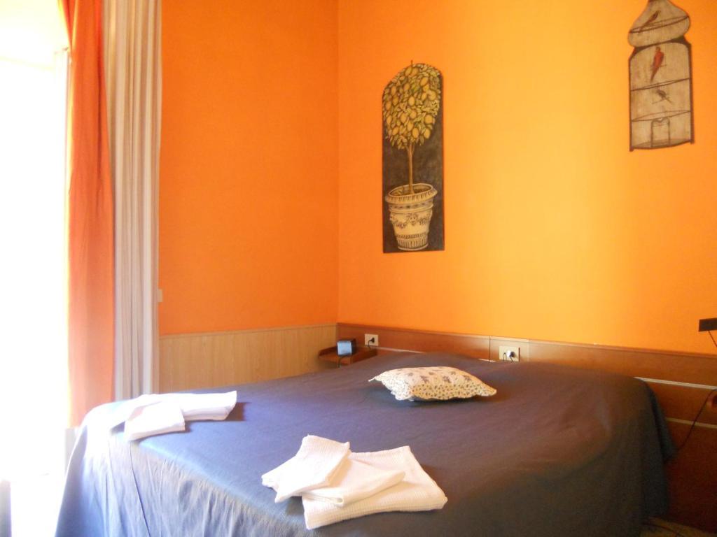 Bed And Breakfast I Due Leoni Флоренция Стая снимка